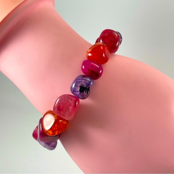 Unsigned Jewelry - Cute Unsigned Pink Purple Red Orange Dyed Agate Gemstone Beaded Stretch Bracelet